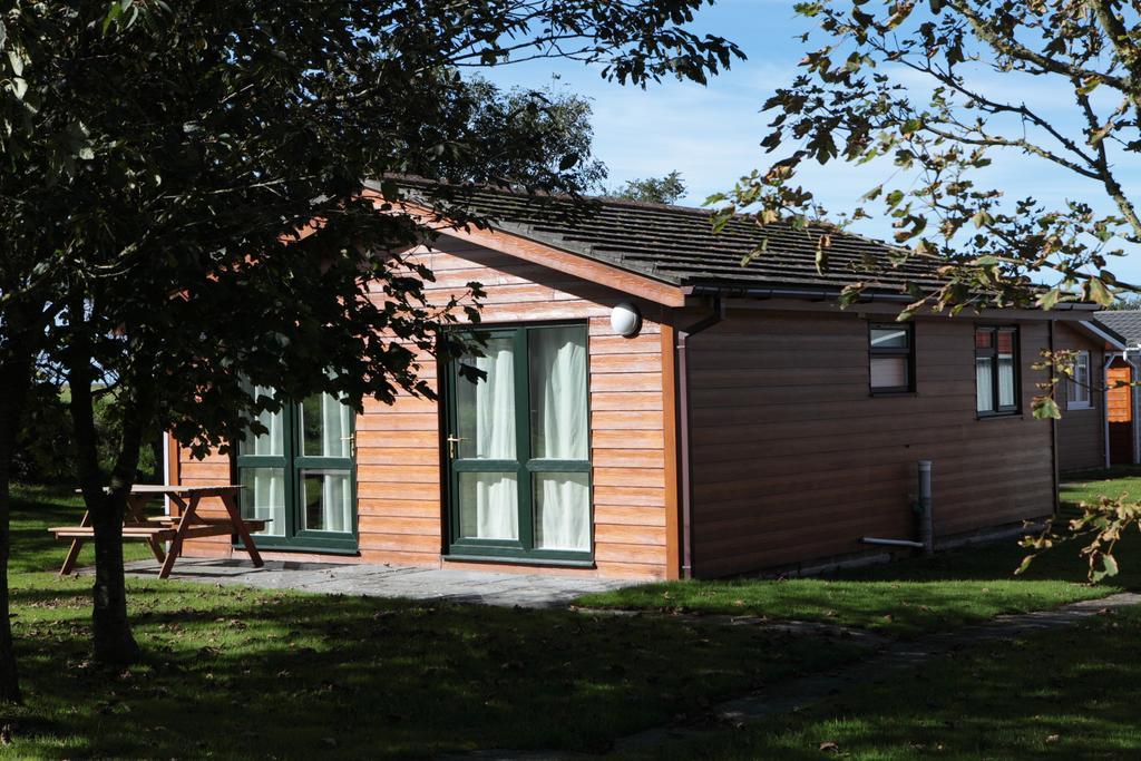 Atlantic Bays Holiday Park Saint Ervan Екстериор снимка