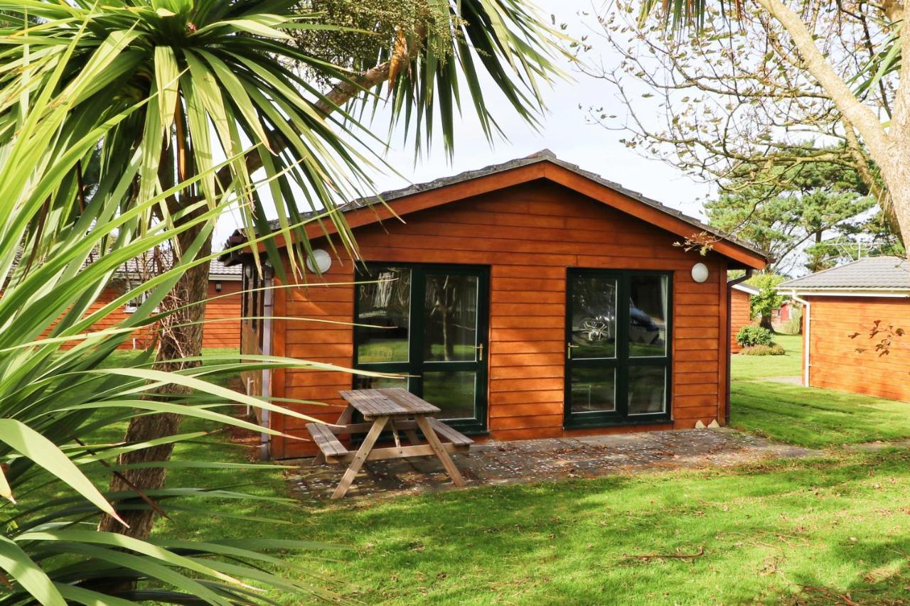 Atlantic Bays Holiday Park Saint Ervan Екстериор снимка